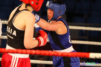  Półfinały 13. Mistrzostw Polski Kobiet w Boksie kategoria 75 kg: Lidia Fidura (GUKS Carbo Gliwice) - Wioleta Michalska (Legia Warszawa) RSC 4