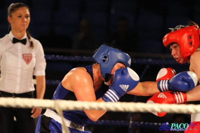  Półfinały 13. Mistrzostw Polski Kobiet w Boksie kategoria 75 kg: Lidia Fidura (GUKS Carbo Gliwice) - Wioleta Michalska (Legia Warszawa) RSC 4