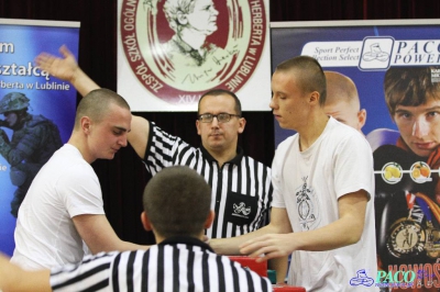 Armwrestling w XIV LO: Mężczyźni prawa ręka +70kg