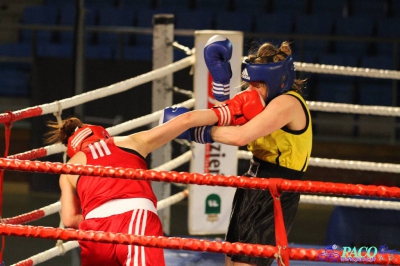 XIII MP Seniorek w Boksie Woroniecka Beata Hetman Białystok - Czech Kinga Stow.Polonia Świdnica 3:0