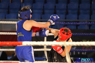 Półfinały 13. Mistrzostw Polski Kobiet w Boksie kategoria 57 kg: Sandra Kruk (UKS Kontra Elbląg) - Aleksandra Banak (Polonia Leszno) RSC 4