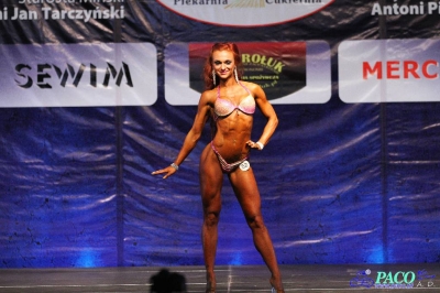 XXXVII MP w Kulturystyce i Fitness: Bikini fitness kobiet do 168 cm