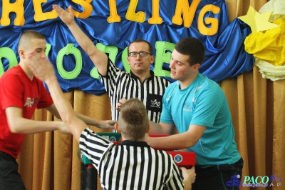 IV Międzygimnazjalny Turniej w siłowaniu na ręce: Kategoria chłopcy open prawa ręka