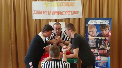 V międzygimnazjalne zawody w siłowaniu na ręce Lublin 13.05.2014_14