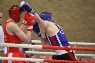 MOL w boksie - Puławy 2012 Mateusz Gątnicki (KS PACO) vs Paweł Szewczyk