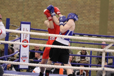 MOL w boksie - Puławy 2012 Mateusz Gątnicki (KS PACO) vs Paweł Szewczyk