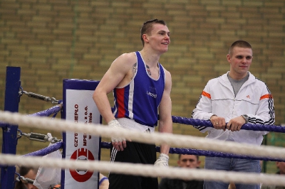 MOL w boksie - Puławy 2012 Mateusz Gątnicki (KS PACO) vs Paweł Szewczyk