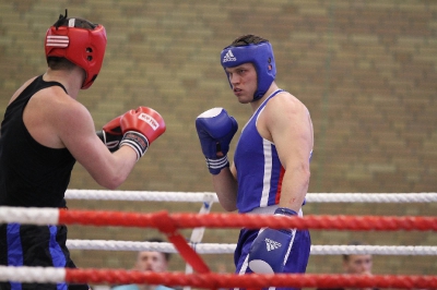 MOL w boksie - Puławy 2012 : Krzysztof Kosela (KS PACO) - Piotr Sawa