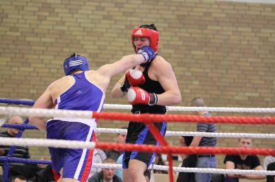 MOL w boksie - Puławy 2012 : Krzysztof Kosela (KS PACO) - Piotr Sawa