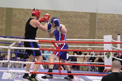 MOL w boksie - Puławy 2012 : Krzysztof Kosela (KS PACO) - Piotr Sawa