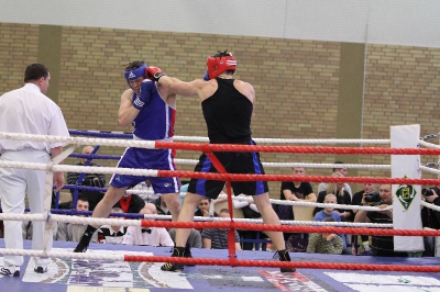 MOL w boksie - Puławy 2012 : Krzysztof Kosela (KS PACO) - Piotr Sawa