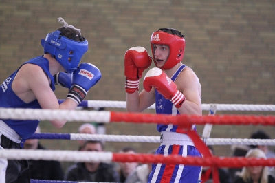 Mistrzostwa Okęgu Lubelskiego w Boksie - Puławy 2012 : Tomasz Kąkol - Karol Rogalski