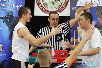 Armwrestling w XIV LO: Mężczyźni prawa ręka do 70kg